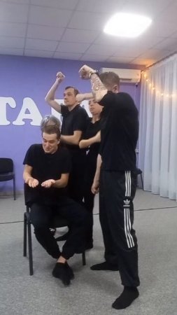 Театральный этюд "Час пик. В автобусе"