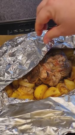 Свинина с картошкой в духовке