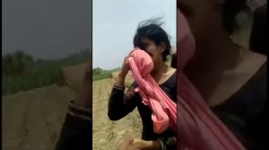 jangal mein Mangal manate hue pakdi ladki pakdi ( Mewati official video ) viral