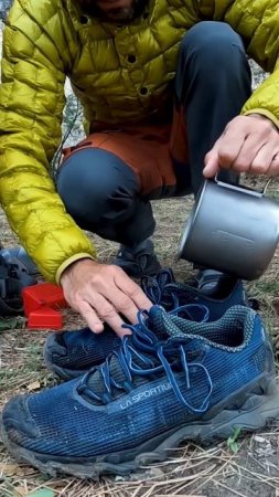 I Woke up to Find Frozen Hiking Shoes | #hiking #frozenshoes #cdt #thruhike #thruhiking