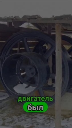 Возле мельницы в этнографическом комплексе «Млын» в Заславле установлен старый нефтяной д