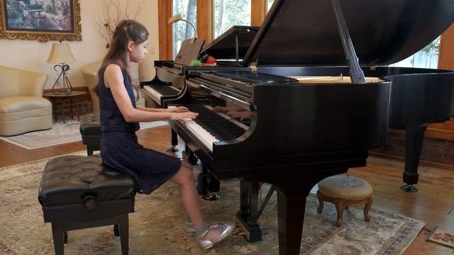 N.Kapustin Sonatina Op.100 performed by Emma Slaughter смотреть онлайн