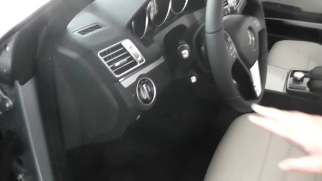 Mercedes-Benz Vegar. E 220 BT Cabrio. смотреть онлайн