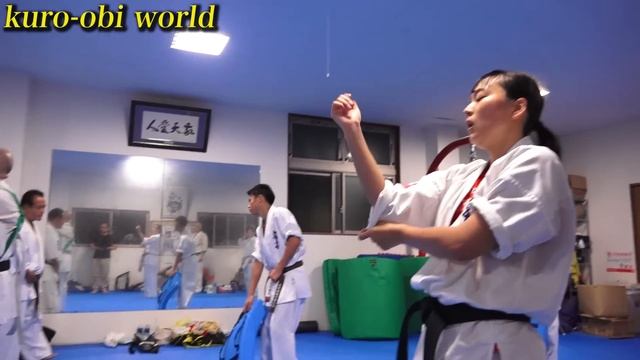 Super serious! Intense practice of Karate Girl!【SHINKYOKUSHINKAI】 смотреть онлайн