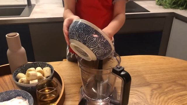 Veganiskas bananu tortas