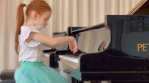 Соловьева Лиза 6 лет МБУДО «Детская музыкальная школа 1 им. А.К. Глазунова» города Барнаула