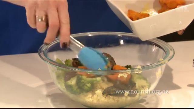 Canterbury LIVE Nourish - Nicola Frayer 22/7/15 смотреть онлайн