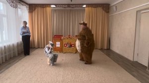 «Заюшкина избушка» театрализация сказки, группа «Земляничка»