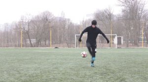 Повторяем финты Роналдиньо