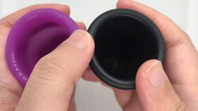 Menstrual cup squish test: Lunette model 2 vs Dot cup смотреть онлайн