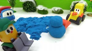 Снеговик и Грузовичок Лева - Зимнее видео для детей