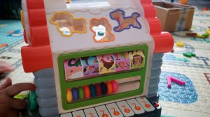 играем в развивающий домик для малышей, детские игрушки, детские развивающие игры