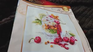 Обзор набора для вышивания от Чудесной иглы 
«Вишнёвый десерт», 120-081