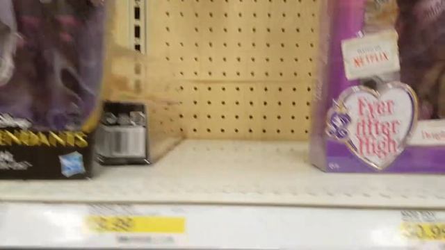 Я выбираю новую игрушку для девочек в магазине. смотреть онлайн