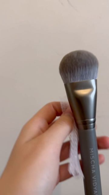 Идеальные кисти для лица по скидке в ЗЯ. Для тона 838₽, для сухих текстур 797₽ #mischavidyaev ❤️ смотреть онлайн