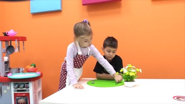 Семья Орешкиных: Как познакомились Элис и Микаэль