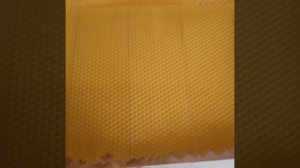 Обзор. Вощина литая Магас (ГОСТ, натуральный пчелиный воск) . Сравниваю с Пятигорской Максимум Люкс