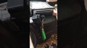 как подключить авто магнитолу дома?