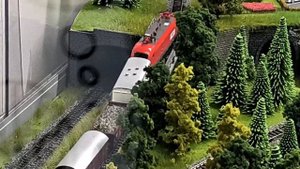 Макет жд 1:87 HO в торговом центре/Railway layout 1:87 HO in a trading cent