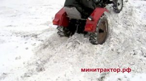 Мини-трактор Уралец 180 с блокировкой дифференциала.mp4