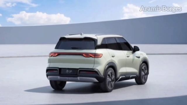 BYD Yuan Up: SUV elétrico barato da Byd já tem data de estreia e poderá chegar ao Brasil смотреть онлайн
