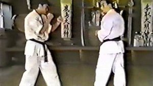 Akeshi Matsui coaching at a black belt school - Акиеси Мацуи тренировки в школе черных поясов