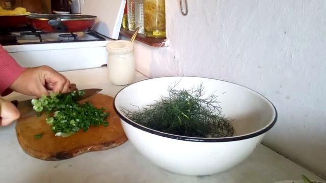 Смачна МОЛОДА КАРТОПЛЯ З СМЕТАНОЮ // СМАЧНА ЇЖА.