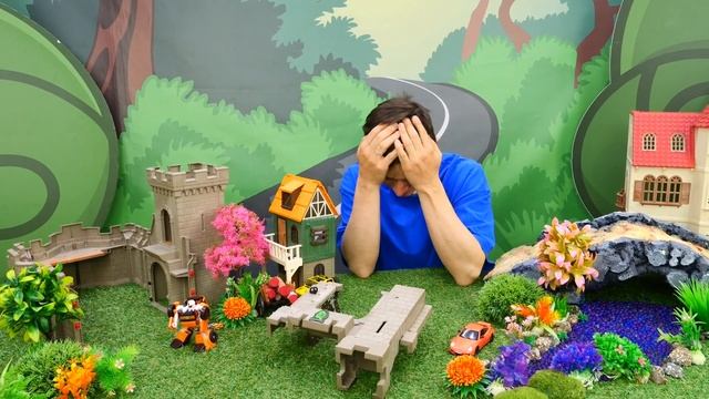 Той Мастер соединяет части Тобота! Роботы Трансформеры в видео про игры и битвы для мальчиков смотреть онлайн