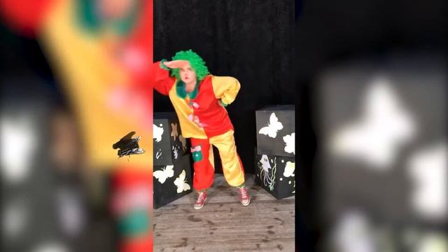 Клоун в гостях у детей смотреть онлайн