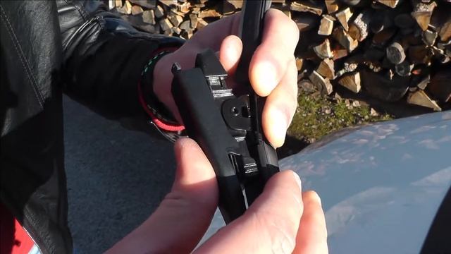 Mercedes Benz A-Klasse W169 Scheibenwischer vorne wechseln - Scheibenwischer Frontscheibe tauschen смотреть онлайн