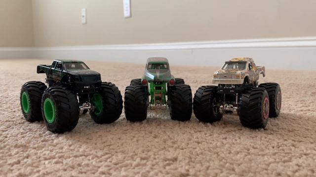 Sign up series 300 (One last ride) Field of trucks смотреть онлайн