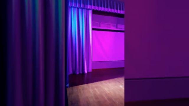 Пример установки звукового и светового оборудования в зал (1)