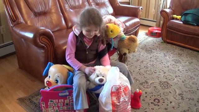 Вероничка собралась в поход по дому. смотреть онлайн