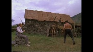 Не бойся, я с тобой!  (1981) Мухтарбек Кантемиров виртуозное метание всего