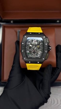Дубликат Richard Mille с желтым каучуковым ремешком