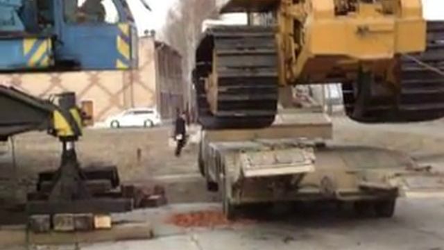 tractor ТМ-2501 смотреть онлайн