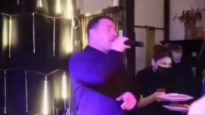 В белой фате, тебя я не видел.