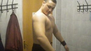 Nikita F -SHORT POSING CLIP