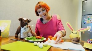 Маша Капуки Кануки и ее игрушки: Буба из яйца сюрприз и Машинки Мокас сделали грибы! Готовим Вместе