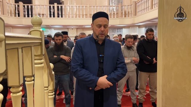 Таравих намаз/ 12 ДЖУЗ/ Шафкат хазрат смотреть онлайн