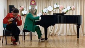 И.С.  Бах "Концерт № 1 ля минор", 1 часть   Играет Соболева Мария (домра) 2 курс НМК Новосибирск