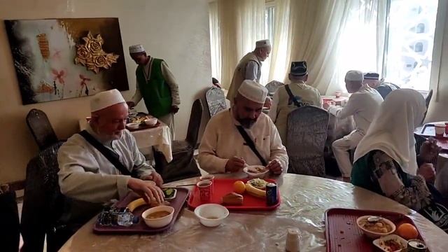 15 февралда келган ҳоҷиларимиз билан Аллоҳ куришликни насиб этти 2 смотреть онлайн