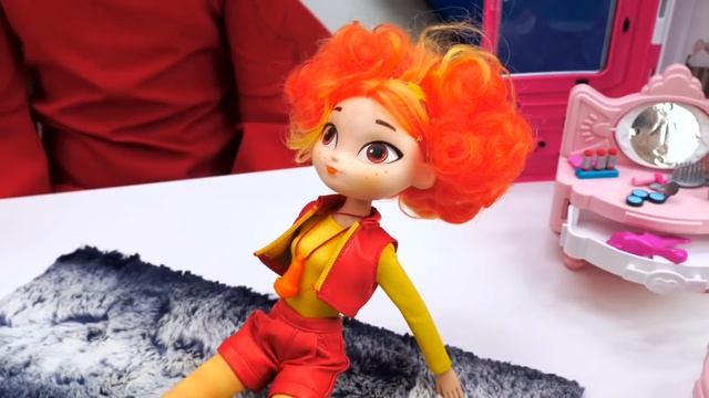 Видео с куклами - Вечеринка для Сказочного Патруля! - Игры для девочек одевалки и макияж.