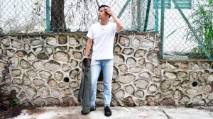 The Jacket That Will Turn Heads // How To Style Carhartt Detroit Jacket