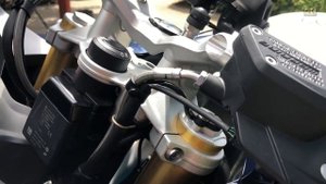 BMW R 1250 RS review: even the standards are getting better and better - Onroad.bike