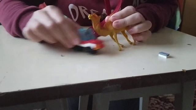 рофл верблюд против машины! 😁😁😃 смотреть онлайн