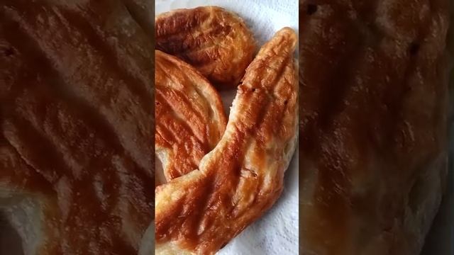 Пироги с капустой и яйцом. Рецепт пирожков. Жареные пироги. С тыквой. Минтай. Как приготовить. Рыба