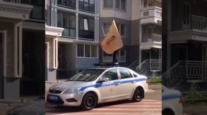 Разбил полицейскую машину