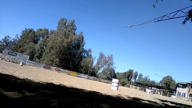 Loping through on the barrel's twice at diamond bar arena смотреть онлайн