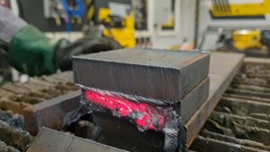 Установка плазменной резки КЕДР AlphaCUT-160 с ручным плазмотроном КЕДР CUT-141